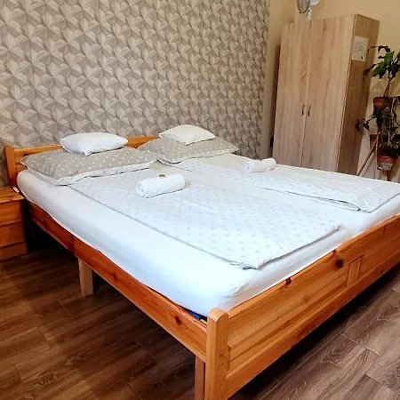 Megyehaz Apartman Makó Extérieur photo