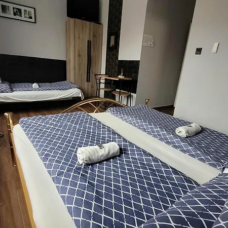 Megyehaz Apartman Makó Extérieur photo